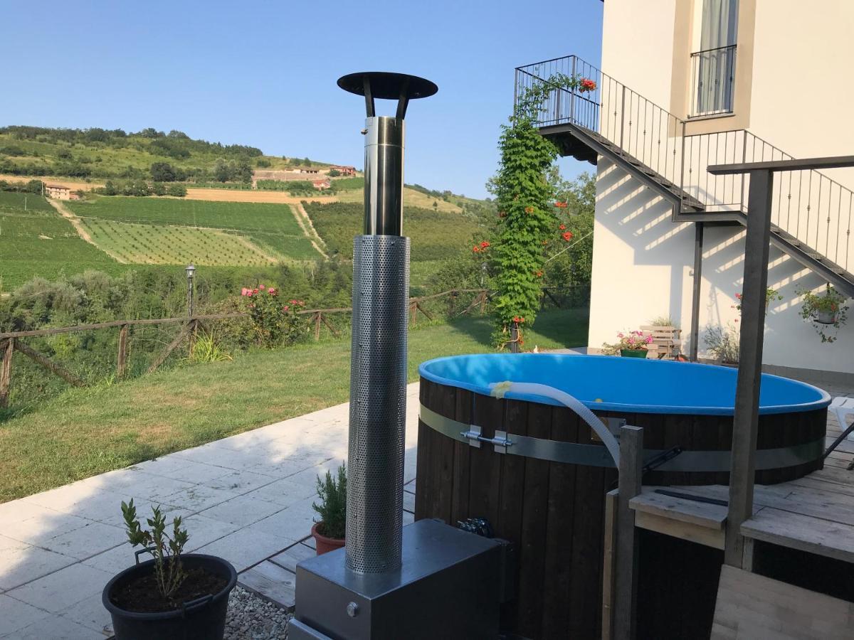 Trezzo Tinella B&B Mario & Mario المظهر الخارجي الصورة